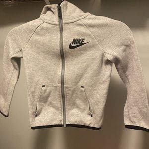 Boys Nike Tech jacket